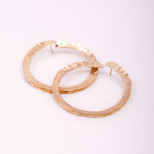 Cargar imagen en el visor de la galería, Hoop yali golden