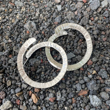 Cargar imagen en el visor de la galería, Hoop yali