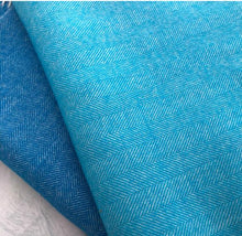 Cargar imagen en el visor de la galería, Chal Sairi Turquesa